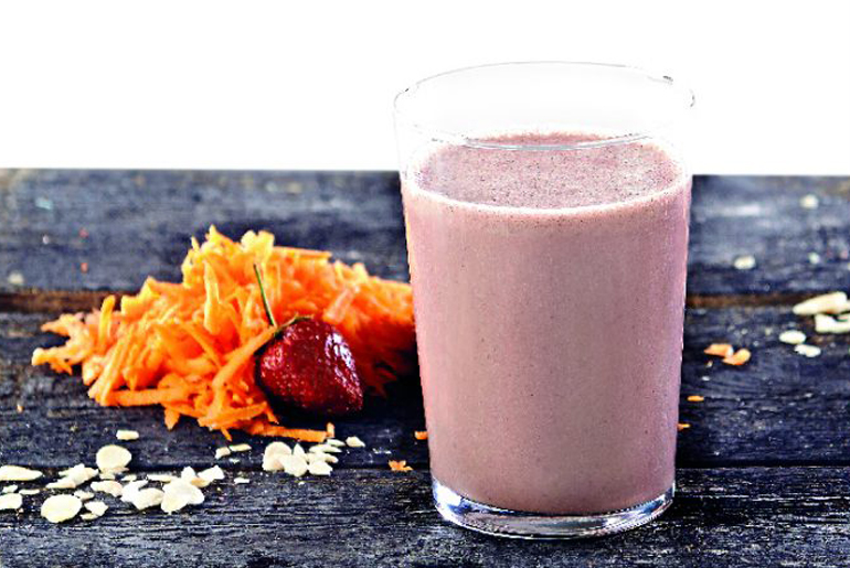 shakes with strawberry and carrot