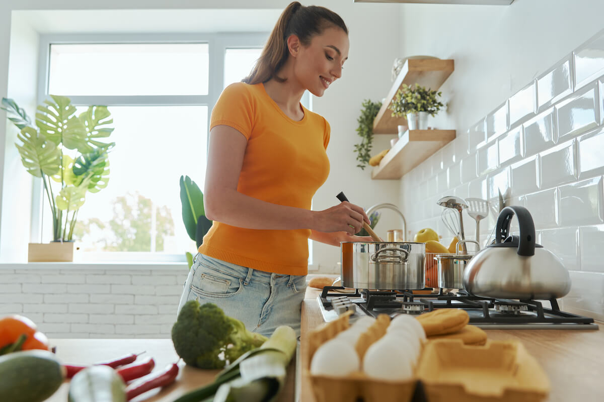 Desayuno, almuerzo y cena: ¿Cómo preparar comida saludable? | Herbalife  Nutrititon Colombia